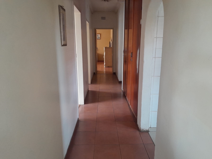 3 Bedroom Property for Sale in Rustenburg Central North West